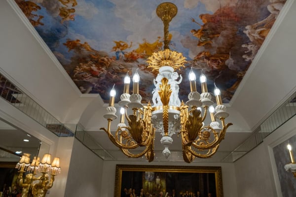 MUSEUM FURNITURE